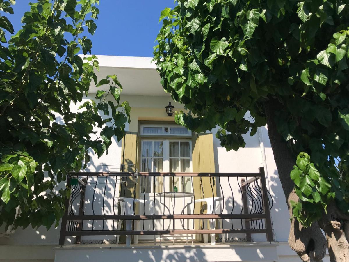 Pansion Episkopi Studios Скопелос Екстериор снимка