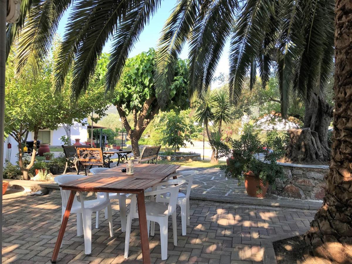 Pansion Episkopi Studios Скопелос Екстериор снимка