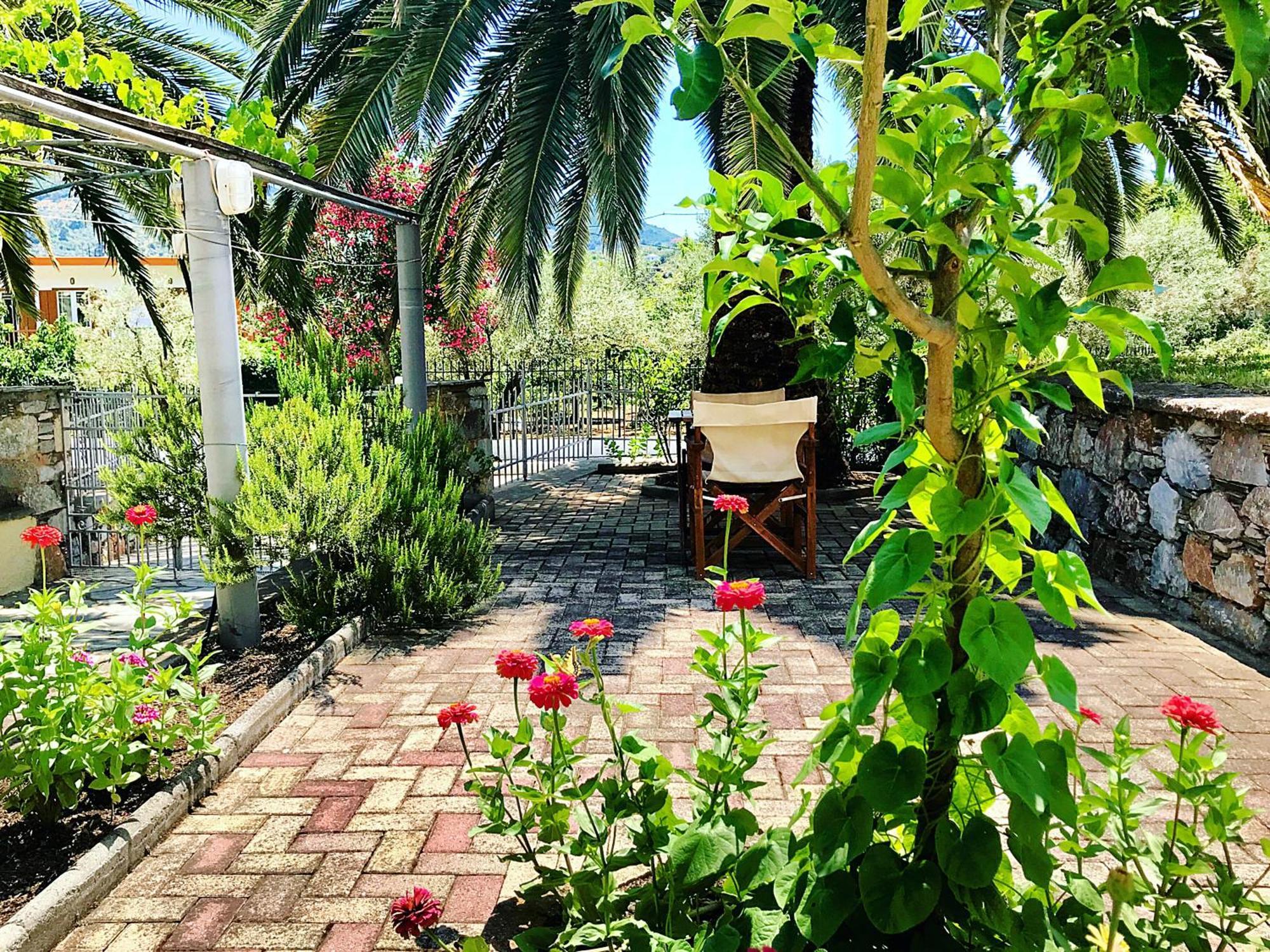 Pansion Episkopi Studios Скопелос Екстериор снимка