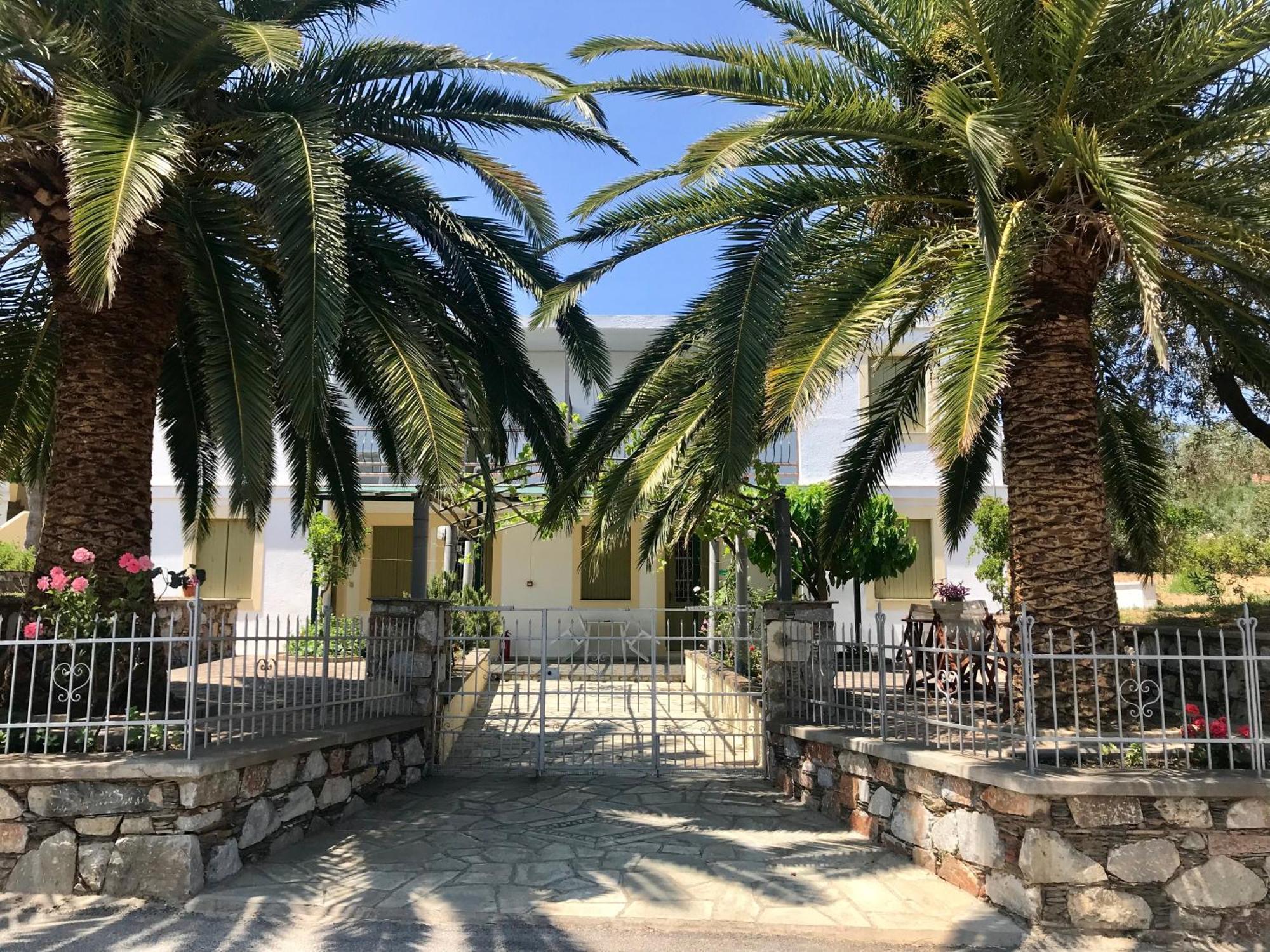Pansion Episkopi Studios Скопелос Екстериор снимка