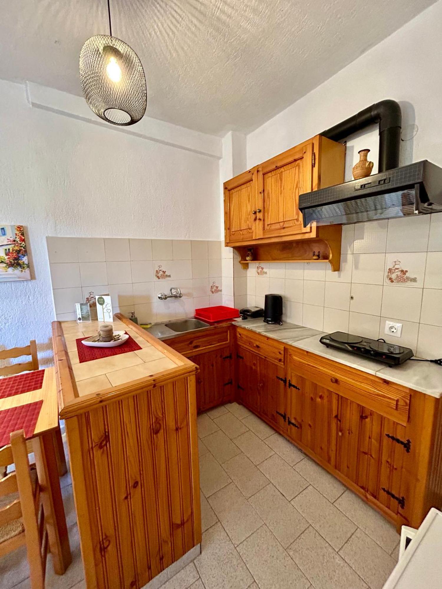 Pansion Episkopi Studios Скопелос Екстериор снимка