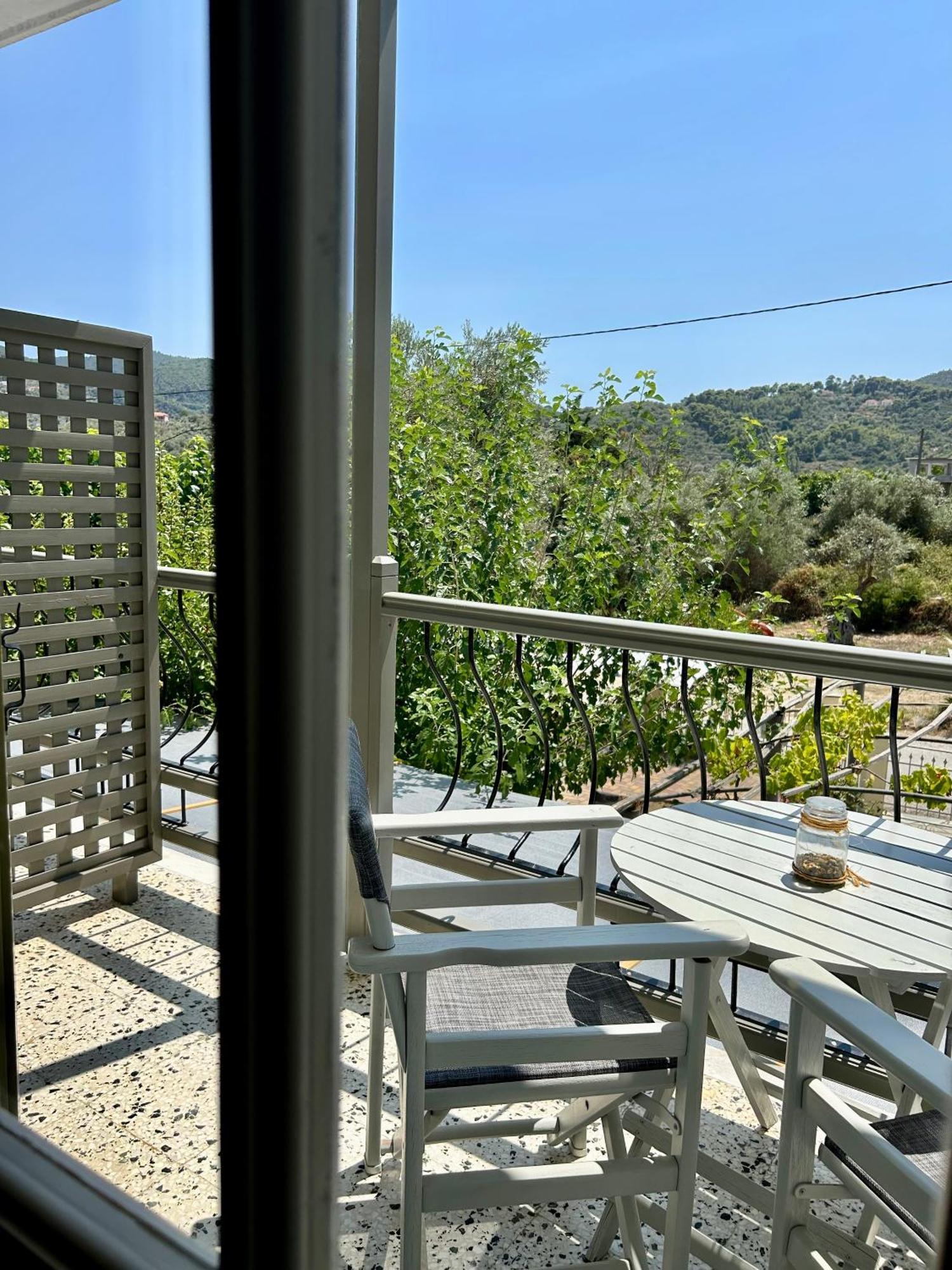 Pansion Episkopi Studios Скопелос Екстериор снимка